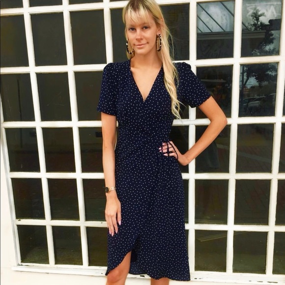 Meet your Posher, Gabrielle - Picture 2 of 4